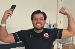 Jordan Brook, do TOWIE, volta para casa após 22 dias no hospital com meningite