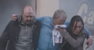 Fãs de Coronation Road ‘gritando’ enquanto a lenda é lembrada em meio ao incêndio do Roy’s Rolls