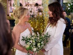 Fãs de Coronation Avenue ficam chateados com a atualização do casamento de Carla Connor e Lisa Swain