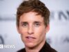 Eddie Redmayne multado por excesso de velocidade na zona de 20 mph