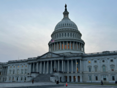 Nos bastidores da corrida de última hora do Congresso para financiar o DHS