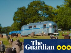 Crítica de The Sheep Detectives – Hugh Jackman dá um rebanho em uma manobra de crime louca e aconchegante