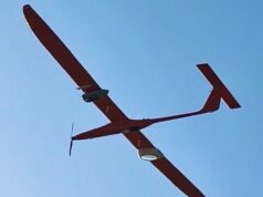 O sistema de feixe de energia a laser da PowerLight mantém um drone no ar por horas durante os voos de teste do Pentágono