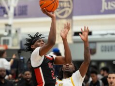 O guarda 5 estrelas Dylan Mingo desiste do compromisso com a UNC