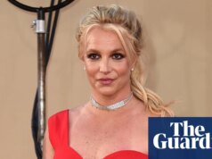 Britney Spears entra na reabilitação após prisão por dirigir alcoolizada em março
