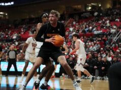 Relatório: Notre Dame adiciona transferência de Winthrop, Logan Duncomb