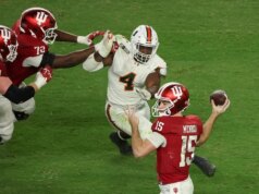 Projetando as 32 melhores escolhas no Draft da NFL de 2026