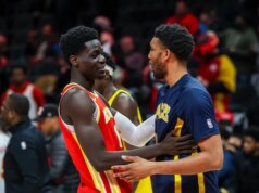 Hawks contratam veterano C Tony Bradley