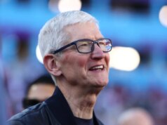 Relatório: Cook dinner da Apple, Zuckerberg da Meta entre os pretendentes dos Seahawks