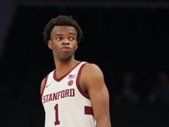Os veteranos da WVU enfrentam a estrela do primeiro ano de Stanford na estreia do Crown