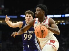 Duke contrata o cobiçado guarda transferidor John Blackwell