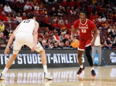 Relatórios: O ex-Alabama C Aiden Sherrell se compromete com Indiana