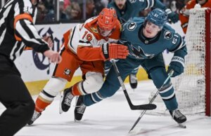 Sharks surpreendem Geese com 2 gols no closing do terceiro período