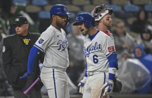 Cintos de Jonathan India batem enquanto Royals derrota Twins
