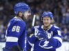 Zemgus Girgensons e Lightning atingiram a marca do século na vitória contra os Penguins