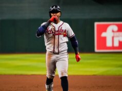 Resumo da MLB: 5ª corrida em oito corridas impulsiona Braves a derrotar Diamondbacks