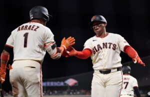 Bats apoia o início sólido de Robbie Ray como Giants no topo do Mets