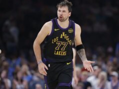 Relatório: Luka Doncic procurará tratamento na Europa para distensão nos isquiotibiais