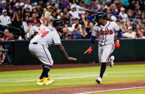 Braves atingiu HRs consecutivos em 9º, Diamondbacks em branco