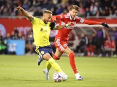 Nashville, líder do leste, enfrenta desafio inicial de Charlotte