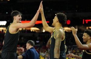Grande favorito de Michigan para completar a corrida dominante pelo título contra UConn