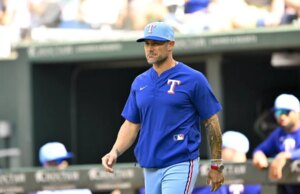 Rangers e Mariners lambendo feridas entrando na série do início da temporada
