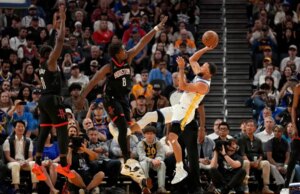 O objetivo é colocar Stephen Curry em sua melhor forma enquanto os Warriors enfrentam os Kings