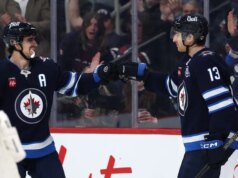 Flyers e Jets se enfrentam com implicações nos playoffs em jogo