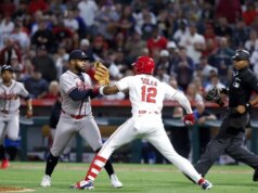 Jorge Soler, do Angels, foi suspenso por 7 jogos, Reynaldo Lopez, do Braves, 5 por briga