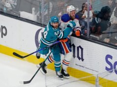 Tubarões ansiosos para derrapar na remaining em casa contra Canucks