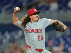 Reds e Rays se enfrentam em confronto entre occasions que iniciam forte