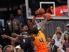 Jalen Duren e Pistons relegam Hornets para o torneio play-in do Leste