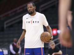 Série aberta do Rockets x Lakers sem estrela Kevin Durant (joelho)