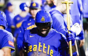 O house run de Randy Arozarena ajuda os Mariners a superar os Astros a acabar com a derrapagem