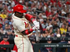 Jordan Walker dos Cardinals exibindo poder antes da revanche contra os Guardians