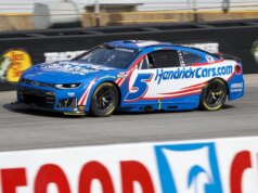 Kyle Larson busca defender o título no AdventHealth 400 do Kansas