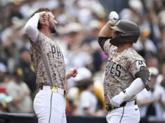 Padres completam varredura nas Montanhas Rochosas em esforço de 3 horas