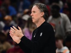 Wizards pretendem que o técnico Brian Keefe retorne em 2026-27