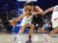 76ers fecham a temporada common com vitória por 126-106 sobre o Bucks