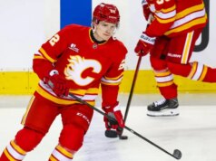 Em meio a trecho difícil, Flames enfrenta Avalanche