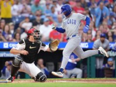 Nico Hoerner faz 5 enquanto Cubs ataca Phillies para vencer a série