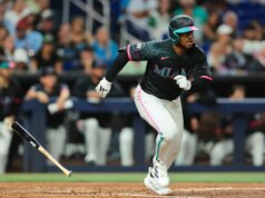 O escaldante segunda base se enfrenta enquanto Marlins e Giants se encontram novamente