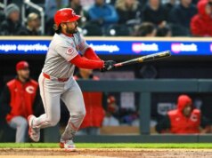 Reds colocam o rebatedor Eugenio Suarez (oblíquo) no IL de 10 dias