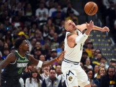 Nikola Jokic marca triplo-duplo e Nuggets vence Timberwolves