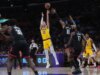 Luke Kennard marca 27, Lakers vence o jogo 1 contra o Rockets