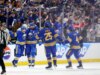 Resumo da NHL: Sabres ultrapassam Bruins pela primeira vitória nos playoffs em 15 anos