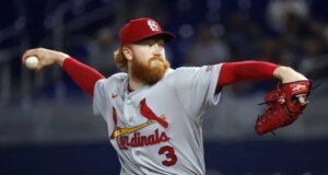 Cardinals derrotam Marlins atrás do house run de Nathan Church
