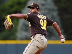 Randy Vasquez e Padres derrotam Rockies por 1 a 0 em casa
