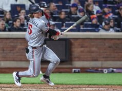 Luke Keaschall impulsiona o rali tardio enquanto os Twins dispensam o Mets