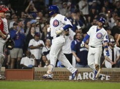 Resumo da MLB: Cubs marcam 7, vencem a 7ª consecutiva enquanto a derrapagem de Phils atinge 7